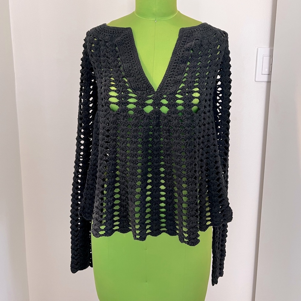 Catherine Malandrino hand knit top size M